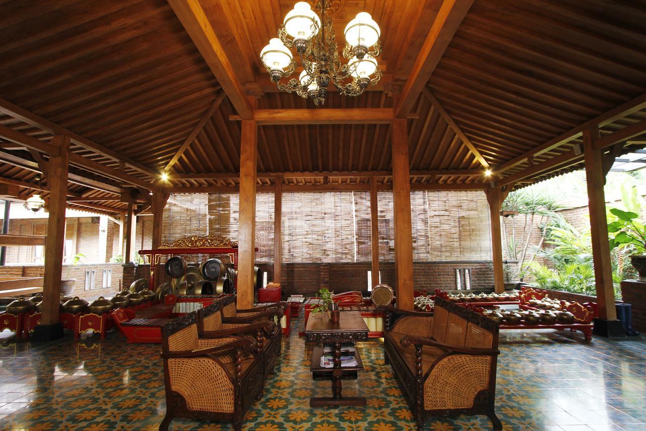 Joglo Mandapa Boutique Hotel Jarakan Esterno foto