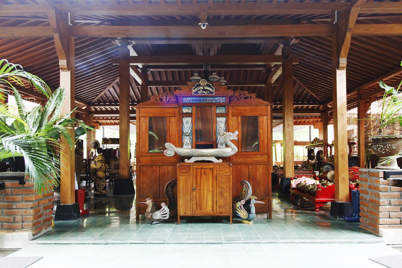 Joglo Mandapa Boutique Hotel Jarakan Esterno foto