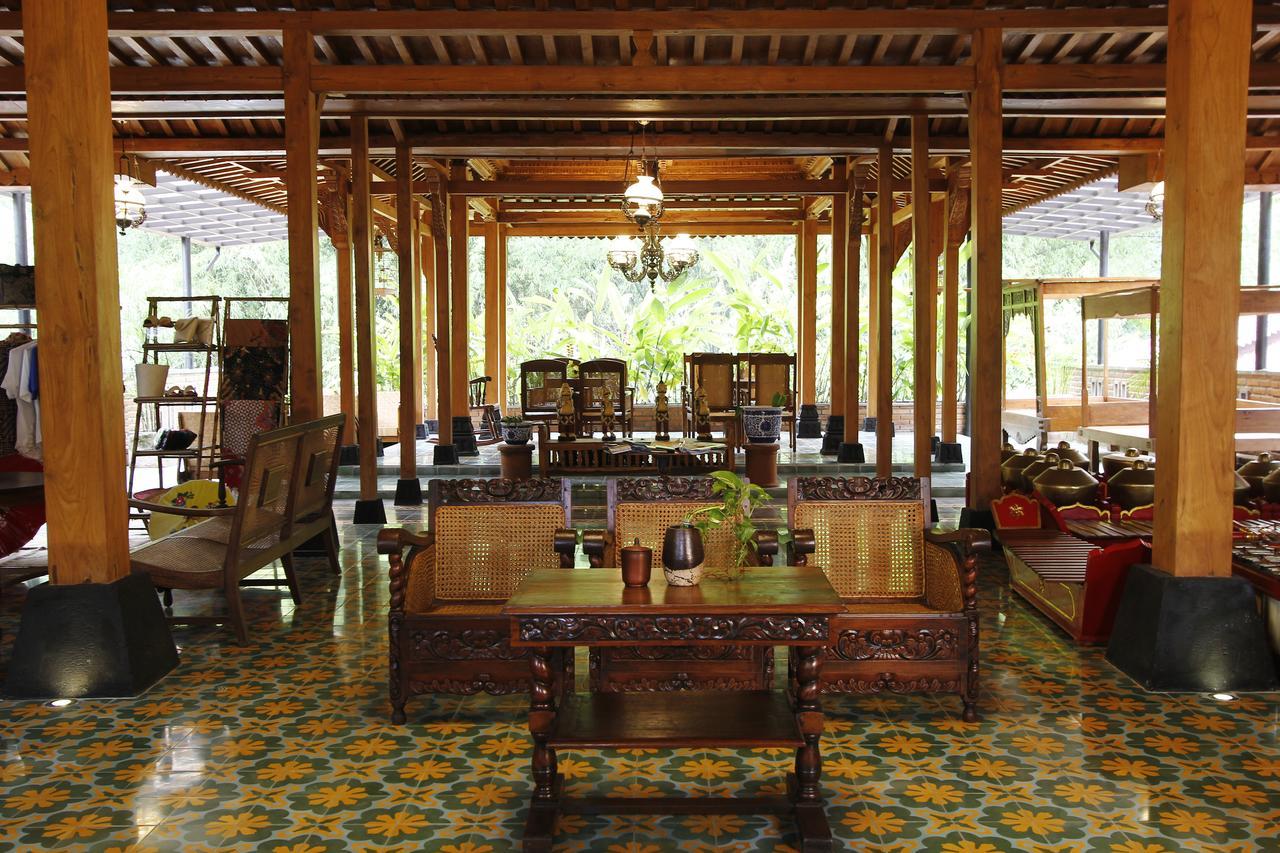 Joglo Mandapa Boutique Hotel Jarakan Esterno foto
